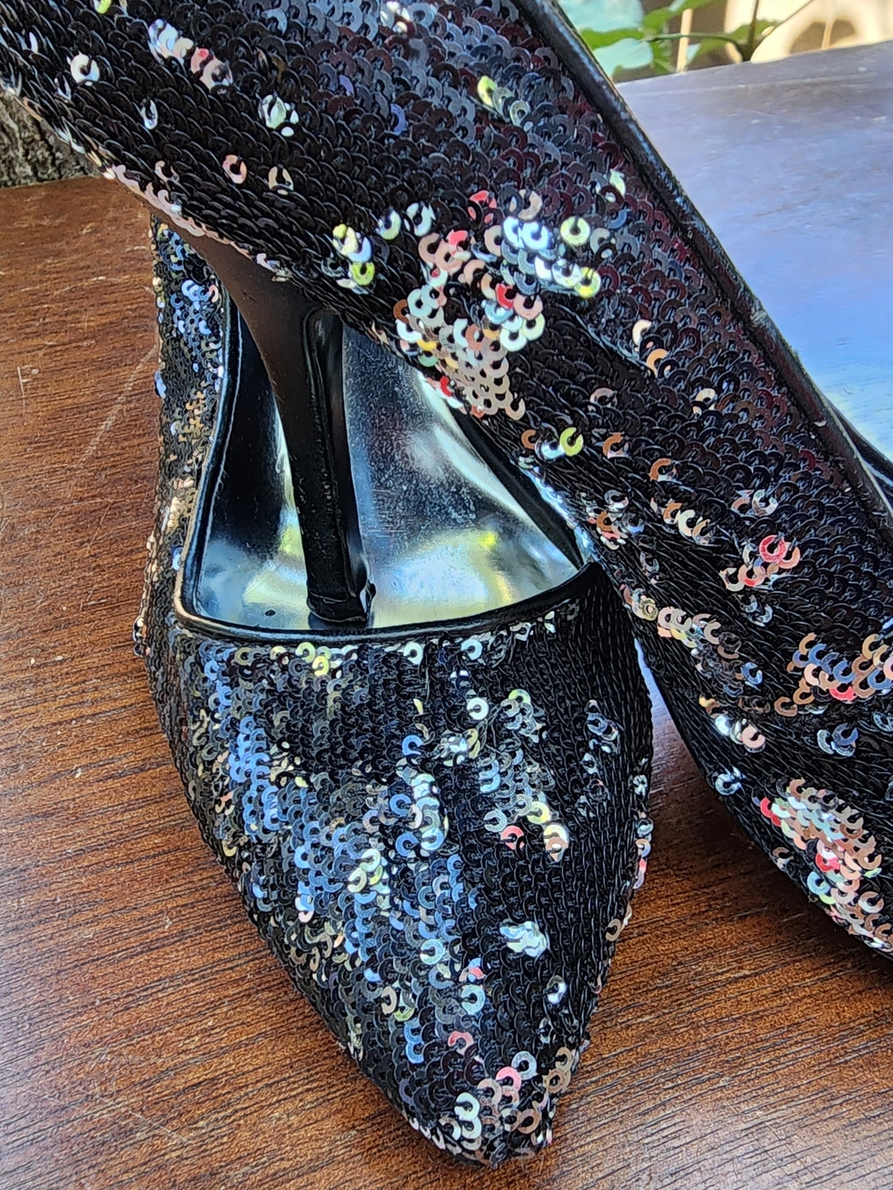 Nine West Black Sequin Pointed Toe Multi-Color Glitter Pump Heels